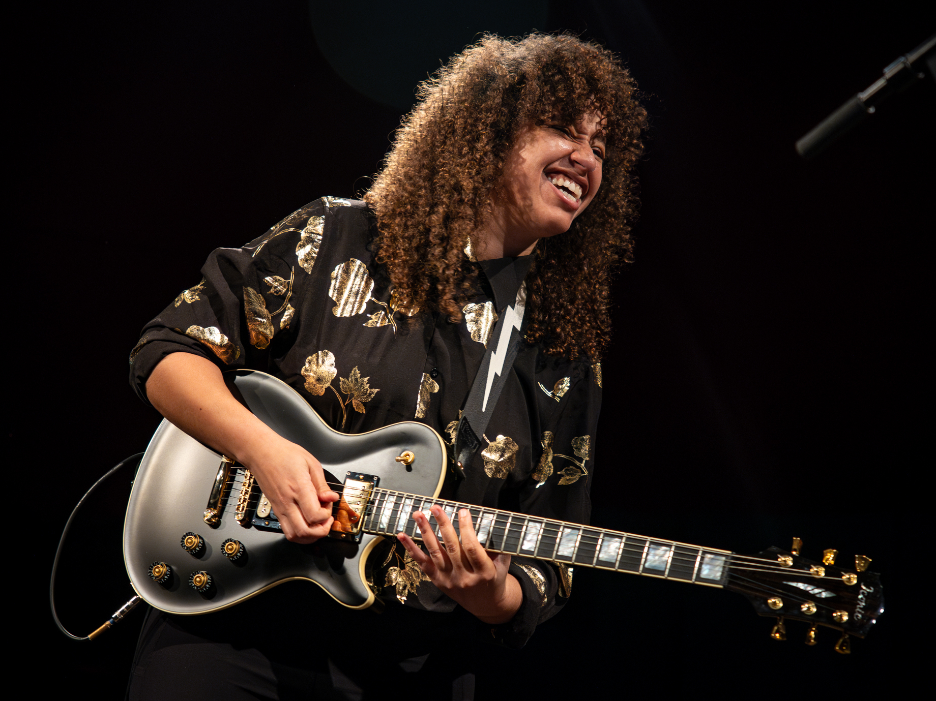 スティーブンデュエック ブロンズ　アメシスト、ラベンダージェイド　バングル スティーブンデュエック ブロンズ アメシスト、ラベンダージェイド